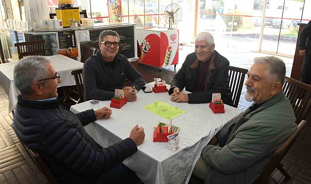 Osmangazi'de briç turnuvası göz doldurdu