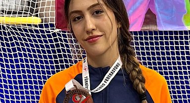 Osmangazili taekwondocudan bronz madalya