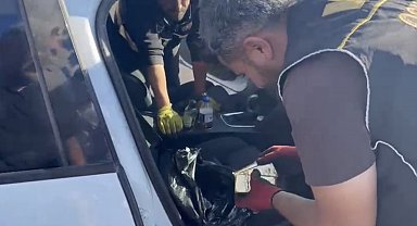 Osmaniye'de araçta ele geçirilen 7 kilo kaçak külçe altına 2 gözaltı