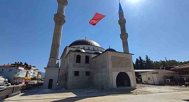 Osmanlı mimarisinin izlerini taşıyan caminin yüzde 80'ni tamamlandı