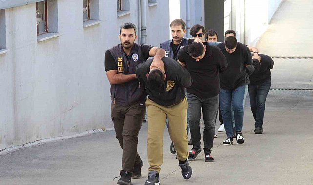Otomobil ilanıyla 1 milyon liralık dolandırıcılık: 6 tutuklama