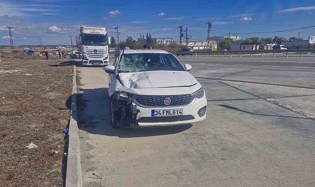 Otomobilin çarptığı kadın hayatını kaybetti