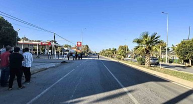 Otomobille çarpışan motosikletin 74 yaşındaki sürücüsü hayatını kaybetti