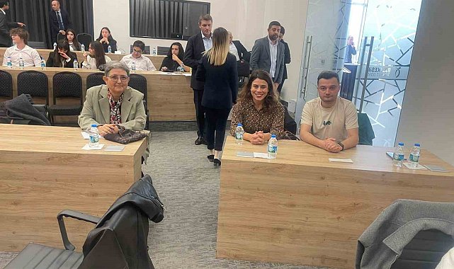 Pazarlama öğrencilerine "Dijital Usta Projesi" tanıtımı