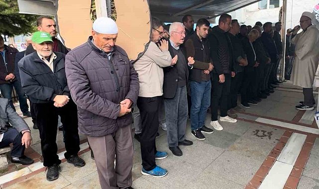 Perde asarken düşen kadın öldü