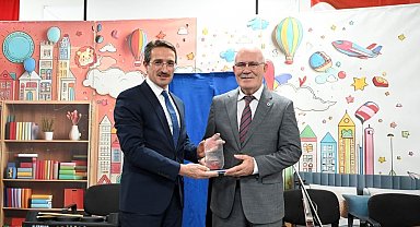 Renkli Düşler Duvar Projesi çocukların hayatına renk kattı