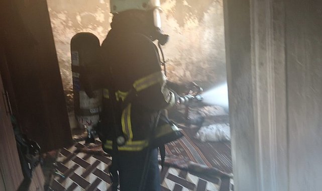 Reyhanlı'da ev yangını