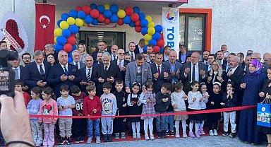 Rıfat Hisarcıklıoğlu Gemlik'te TOBB Anaokulu açılışına katıldı