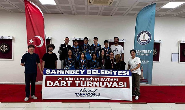 Şahinbey Belediyesi Cumhuriyetin 102. yılını coşku ile kutladı