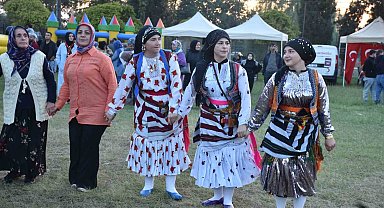 Sakarya'da Karadeniz rüzgarı: Yüzlerce kişi horon teperek coştu