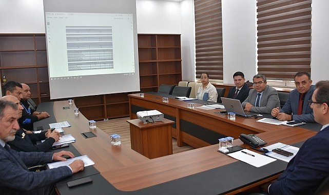 Salihli'de metruk binalar masaya yatırıldı