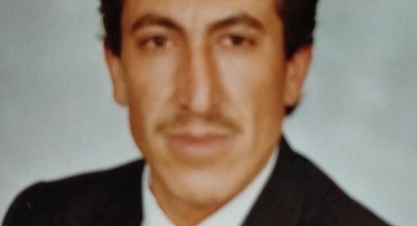 Saman balyaların altında kalan çiftçi hayatını kaybetti