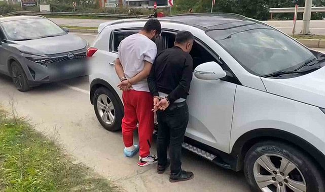 Samsun polisinden nefes kesen takip: 1 kilo 830 gram metamfetamin ele geçirildi