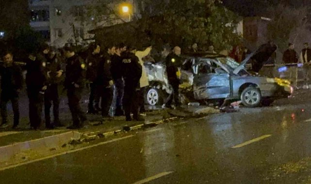 Samsun'da iki otomobil çarpıştı: 2 ölü, 2 yaralı