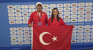 Samsunsporlu Yağmur dünya 3.'sü oldu