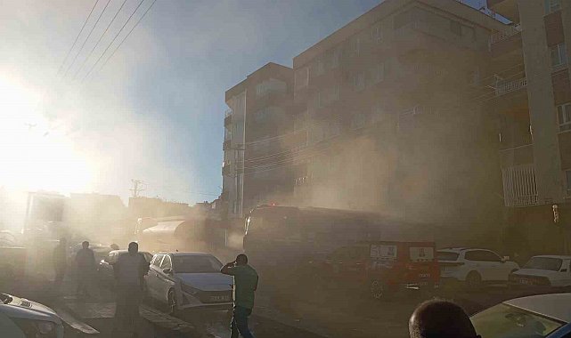 Şanlıurfa'da medikal malzeme deposunda yangın