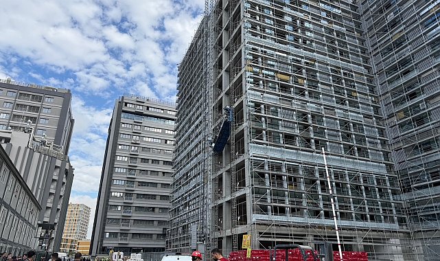 Şantiyedeki yük asansörü kazasında yaralananların sayısı 8'e yükseldi