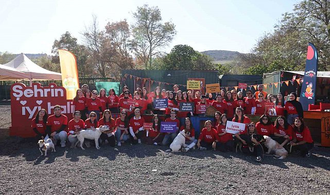 Serenay Sarıkaya ve Akbank'tan yardıma muhtaç hayvanlara destek