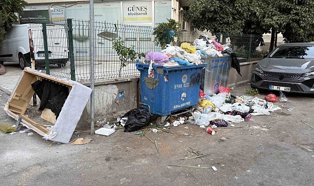 Seyhan'da çöp birikintileri oluştu