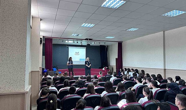 SİBERAY ile gençler siber suçlara karşı bilinçlendirildi