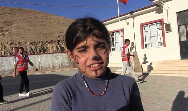 Siirt'te ilkokul öğrencilerine "Heimlich" manevrası ve ilk yardım konuları anlatıldı