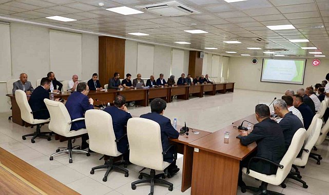 Siirt'te mahalle halk buluşması toplantısı