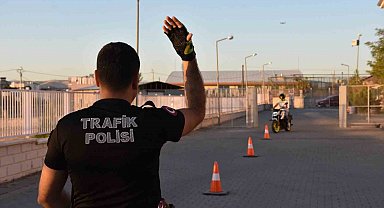 Siirt'te motosiklet kazalarını önlemeye yönelik eğitim düzenlendi