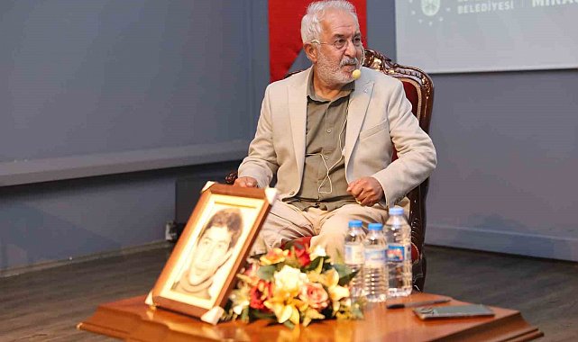 Simit kokusunda sahne ışığına yolculuk