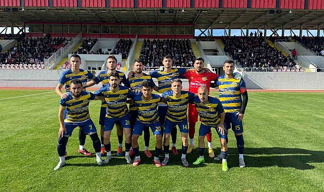 Söğütspor ligdeki ilk mağlubiyetini aldı