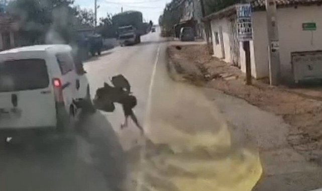 Tekirdağ'da hafif ticari araç çocuğa çarptı