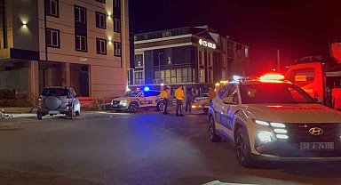 Tekirdağ'da polis kavga ihbarına gittiği arabada tabanca buldu