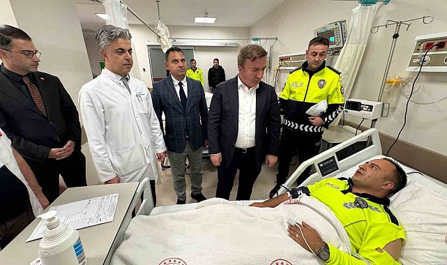 Tercan'da takla atan ekip aracındaki 3 polis memuru yaralandı