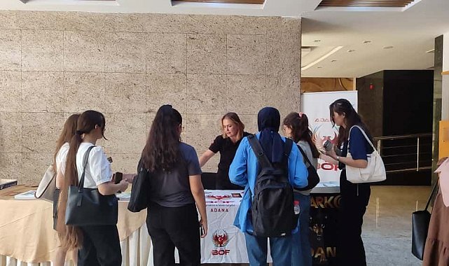 Terör polisi üniversite öğrencilerine terör tuzağını anlattı