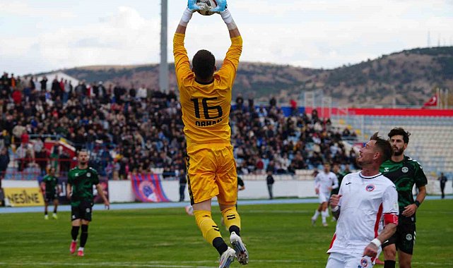 TFF 3. Lig: Kırıkkale FK: 2 - Kırşehir FSK: 3