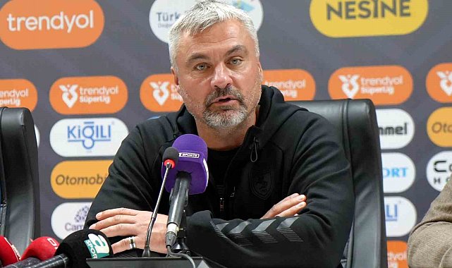 Thomas Reis: "3 puan alabilirdik"