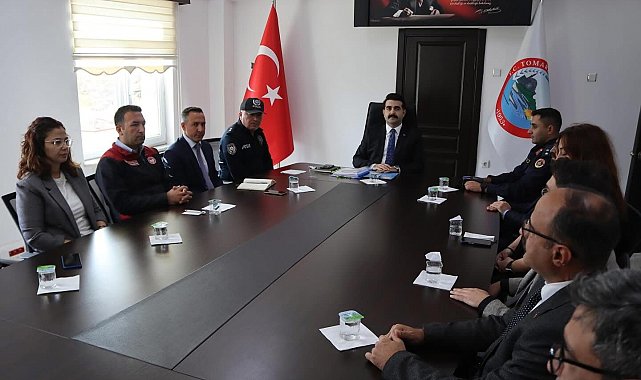 Tomarza Kaymakamı Selim Eser görevine başladı