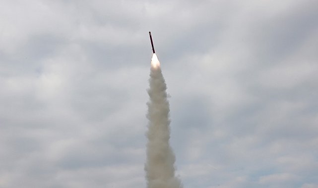 Trump'ın Güney Kore ziyaretinin hemen öncesinde Kuzey Kore'den yeni füze denemesi