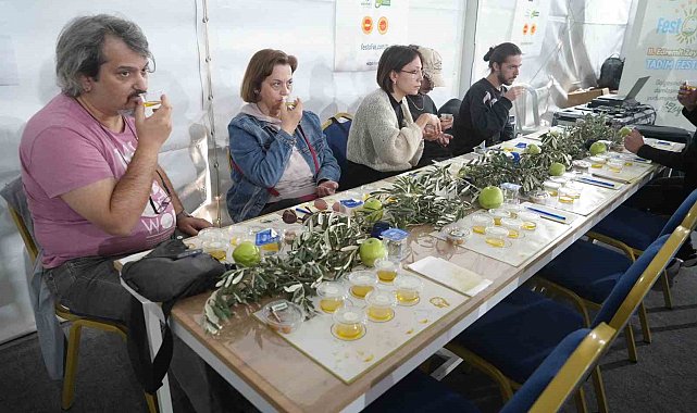 Tüketicilere Edremit'te zeytinyağında tağşişle mücadele eğitimi