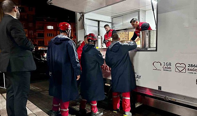 Türk Kızılay Sındırgı depremi sonrası harekete geçti