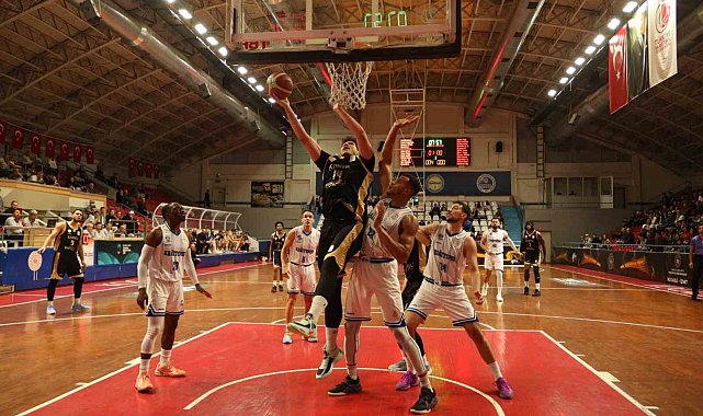 Türkiye Basketbol Ligi: Kocaeli BŞB Kağıtspor: 65 - Konya Büyükşehir Belediyesi: 75