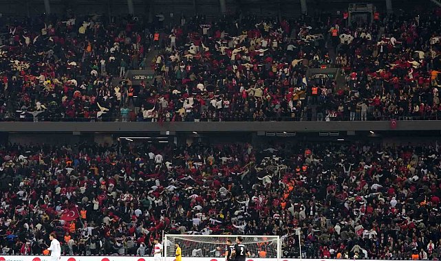 Türkiye - Gürcistan maçını 27 bin 974 seyirci takip etti