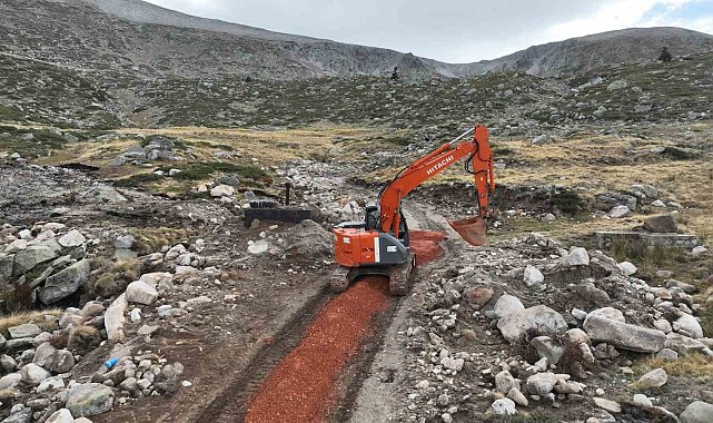 Uludağ'ın içme suyu hattı yenilendi