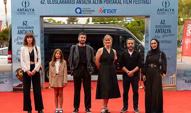 Ulusal Yarışmanın iki finalisti Antalya'da seyirciyle buluştu