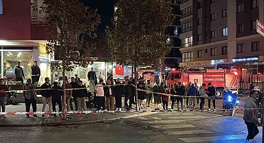 Ümraniye'de nalbur dükkanında çıkan yangın korkuttu