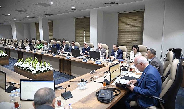 Uşak Üniversitesi Danışma Kurulu, 2025 yılının son toplantısında bir araya geldi