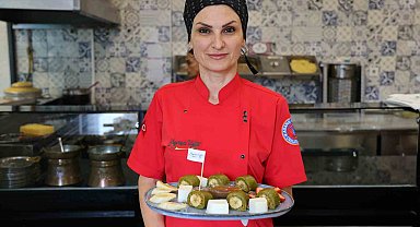 Uzak Doğu'dan gelen müşterilerinden esinlendi, 'Sushi Kadayıf' yaptı