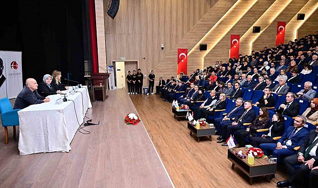 Vali Aksoy, 'Yeminli Aile Arabuluculuğu Belge ve Yemin Töreni'ne katıldı