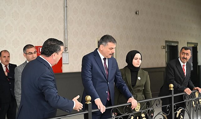 Vali Çiftçi brifing aldı