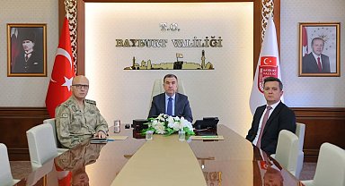 Vali Eldivan, Bakan Yerlikaya başkanlığındaki VKS toplantısına katıldı