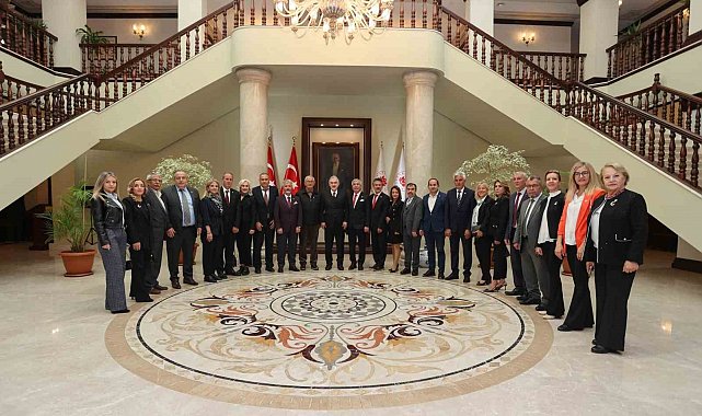 Vali Erol Ayyıldız, muhtarları ağırladı